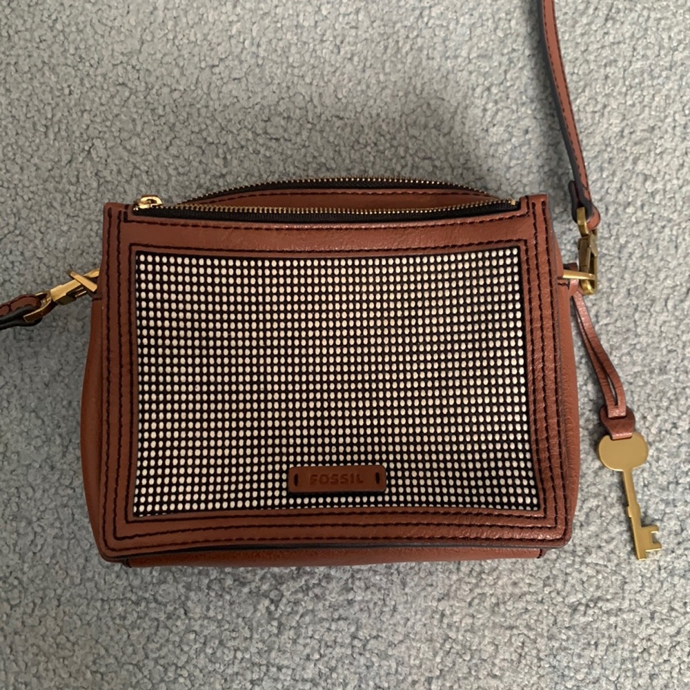 Small Fossil Adjustable Crossbody Bag